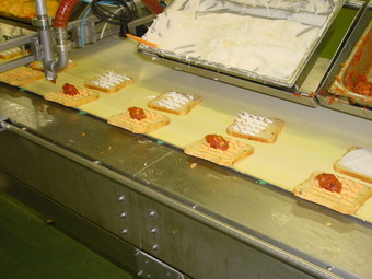 Cukrářská plnička vám usnadní práci a ušetří váš čas